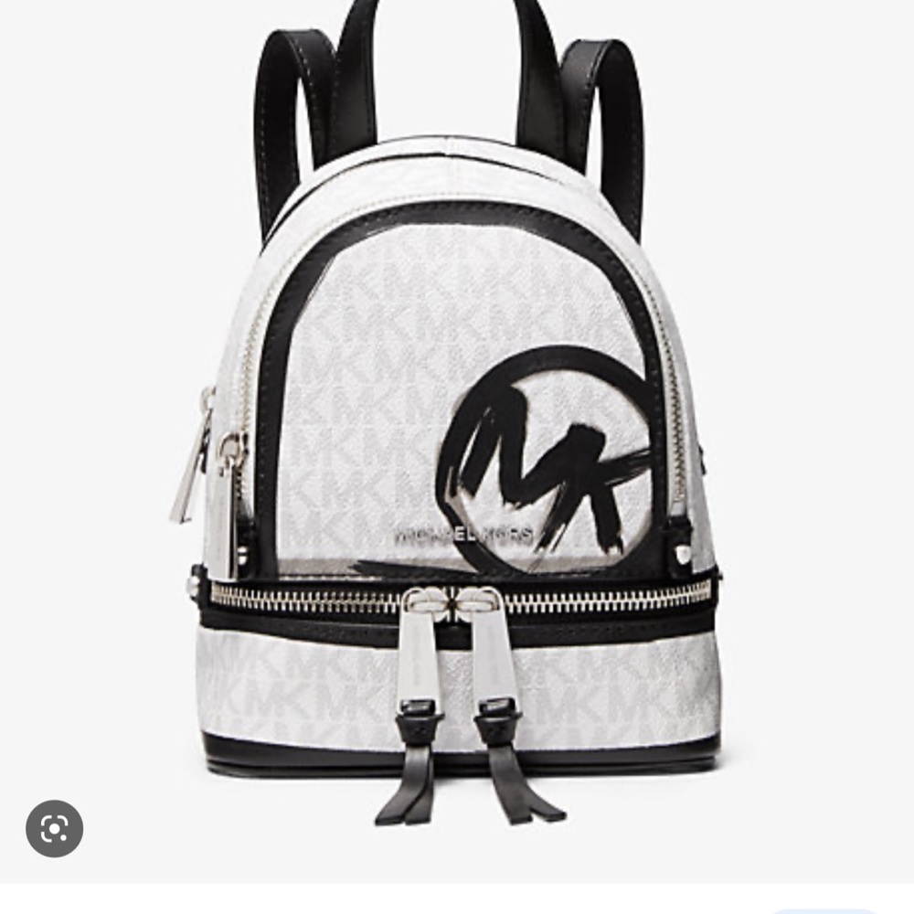 Looking to buy!!!! Mini Michael kors